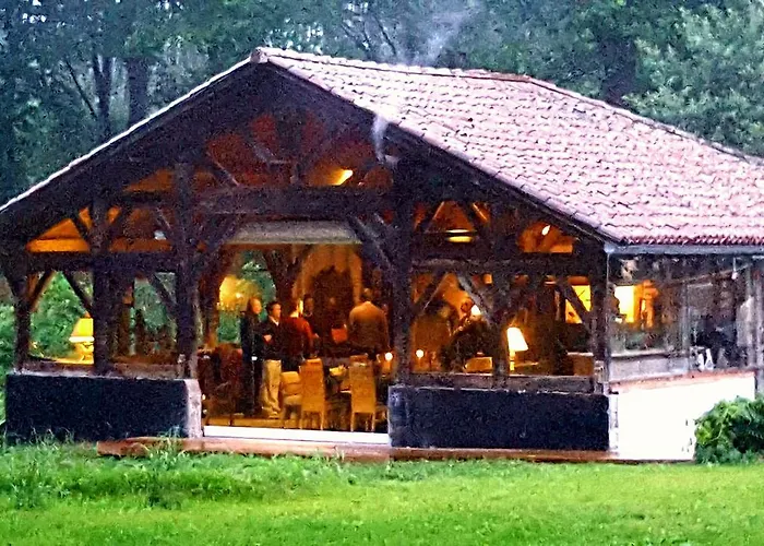 Frühstückspension Palika Castets